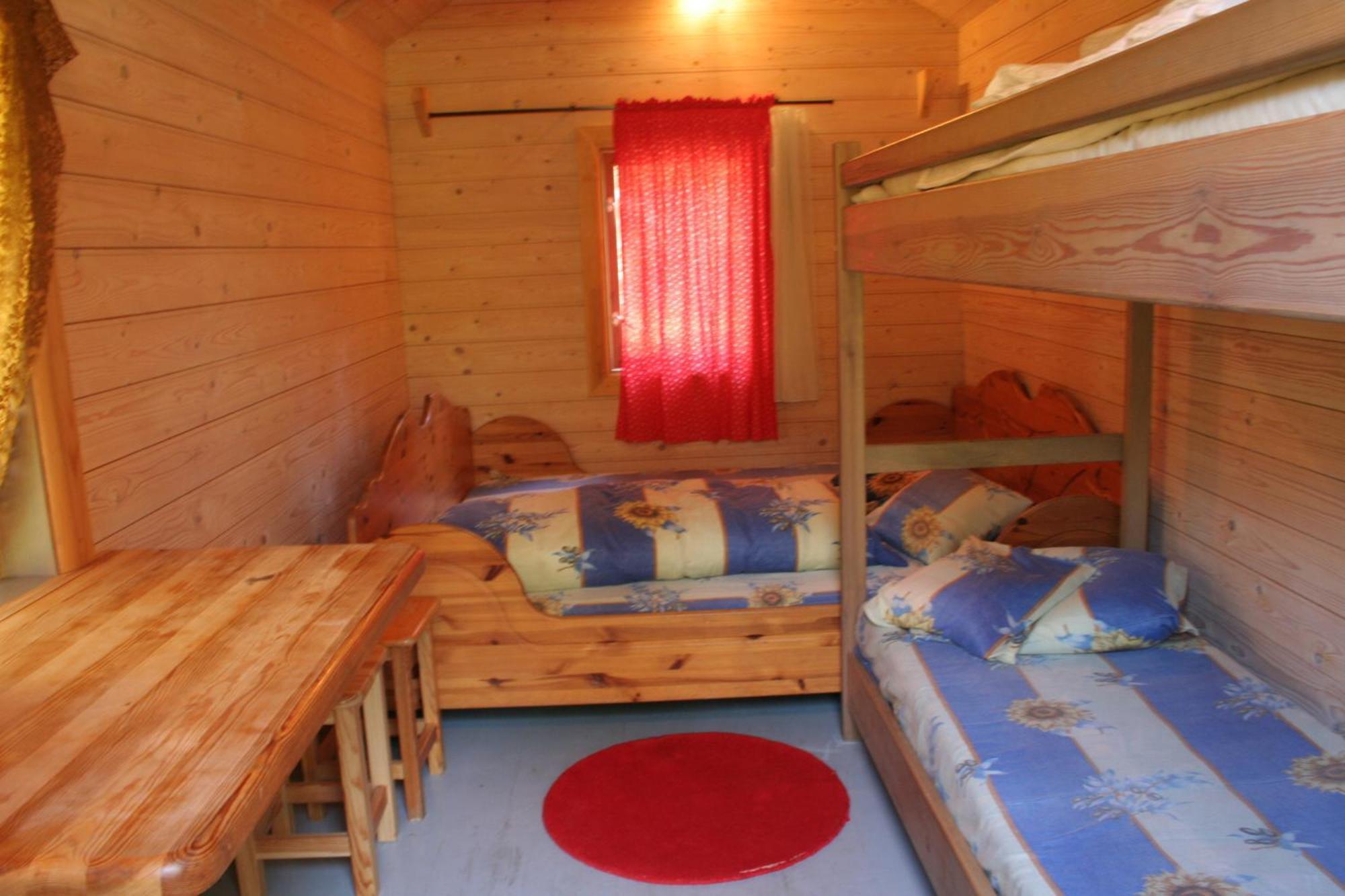 Guest House Pitagi Košrags Eksteriør bilde